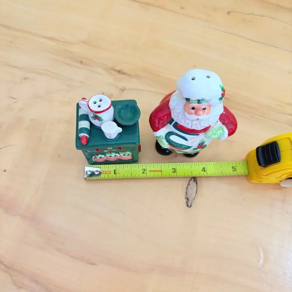 Vtg Fitz and Floyd SANTA's KITCHEN Salt & Pepper Shakers Hand-Painted Figurine